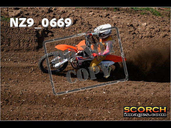 Fri09Aug-036