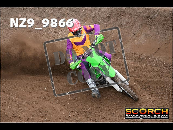 Experts-087