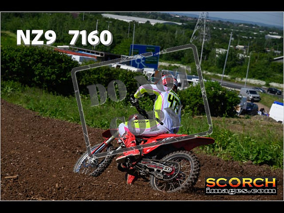 Experts-130