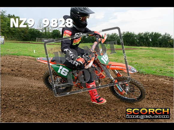 85'S-082
