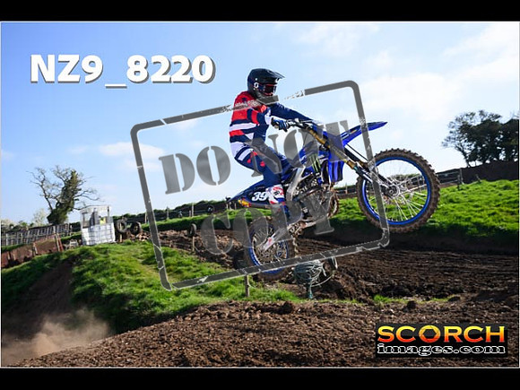 Thur10Apr-024