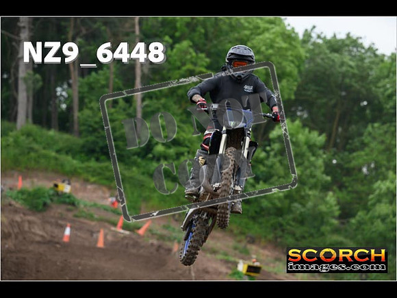 Experts-260