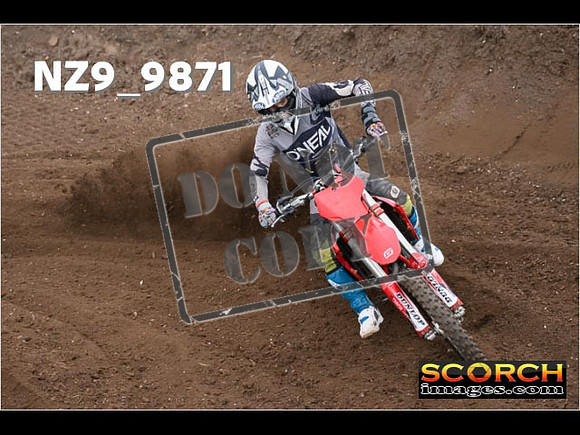 Experts-092