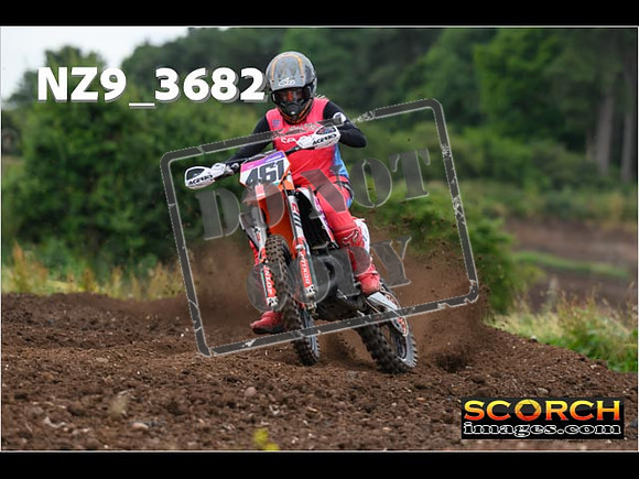 Experts-090