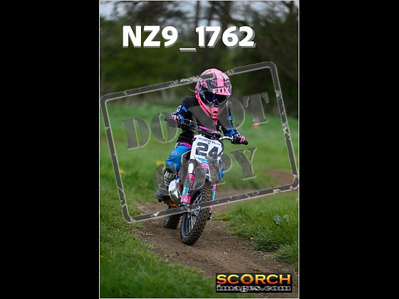 Pee Wee Kids Track-20