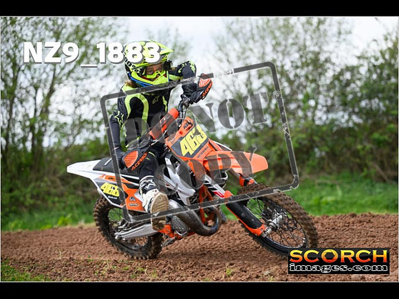 85's-064