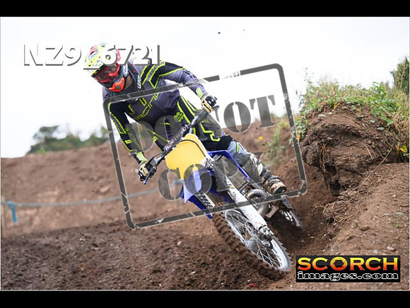 Experts-024
