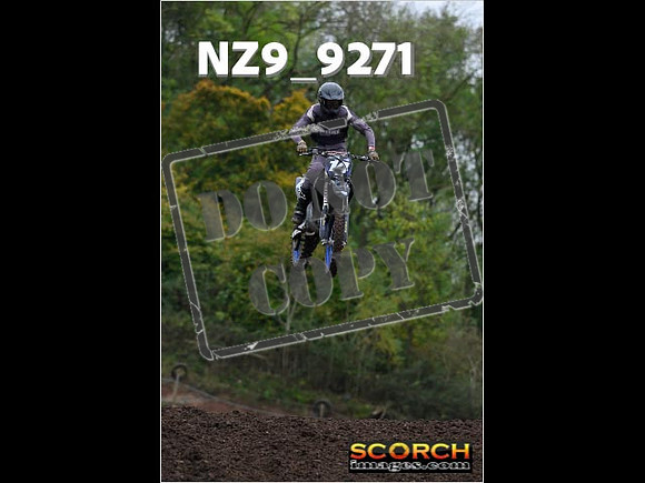 Experts-073