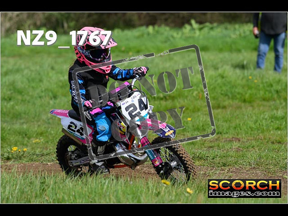 Pee Wee Kids Track-24