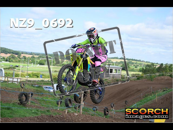 Fri09Aug-055