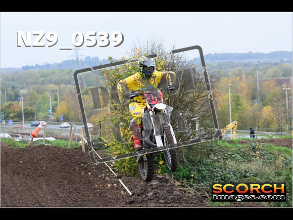 Experts-094