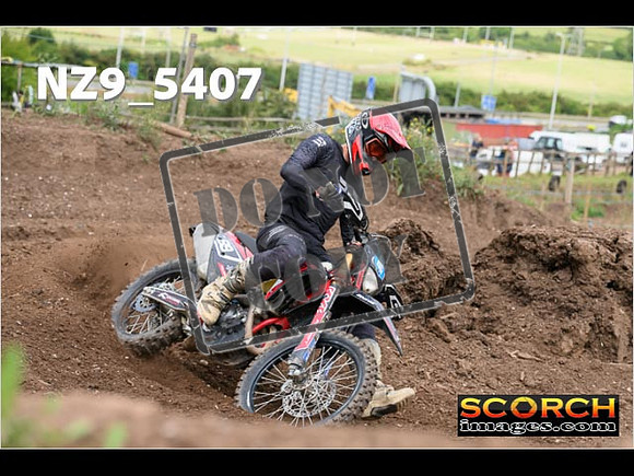 Experts-183