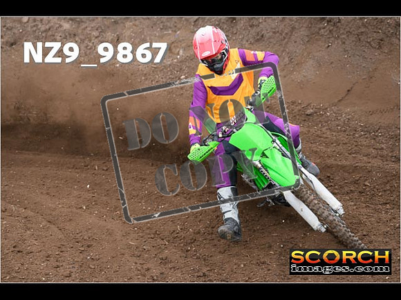 Experts-088
