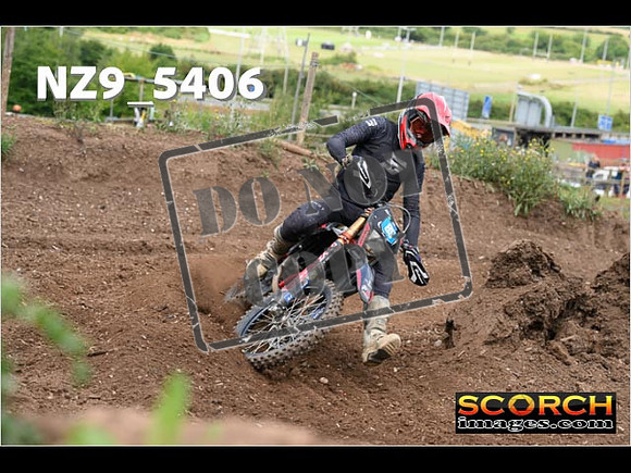 Experts-182