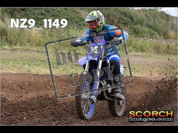 Experts-094