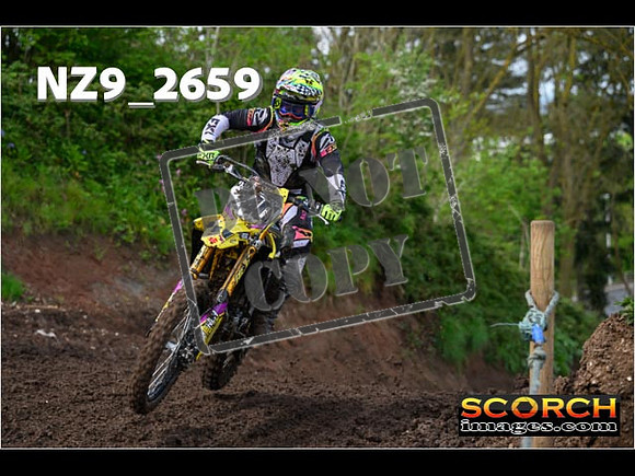Experts-122