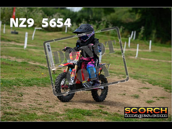 PeeWee Track-035