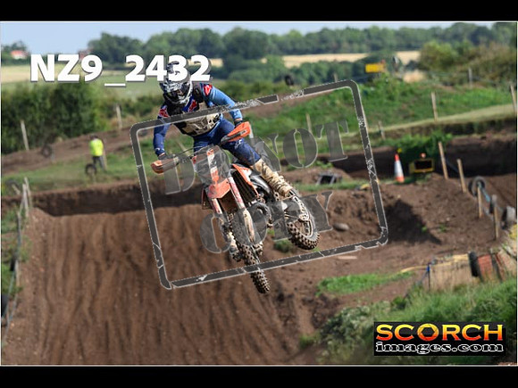 Experts-089