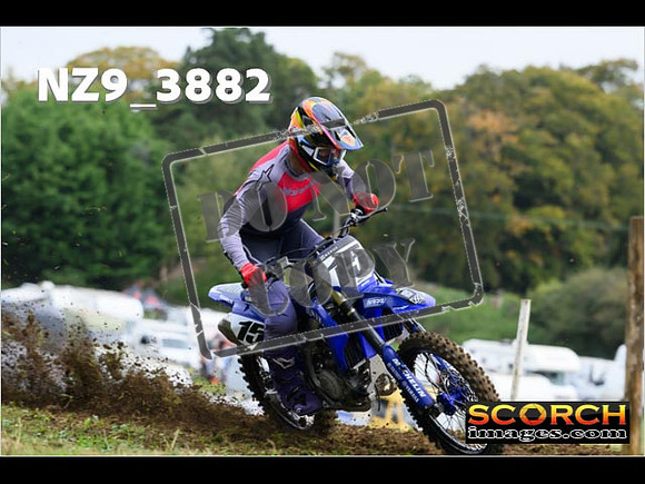 Experts-073
