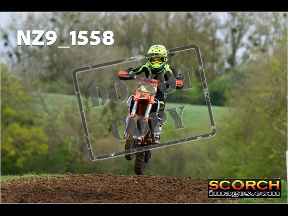 85's-002