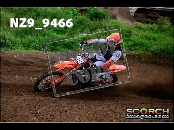 Experts-067