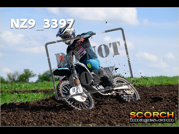 Experts-090