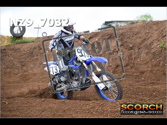 Green-Over 40-024