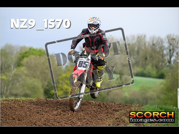 85's-014