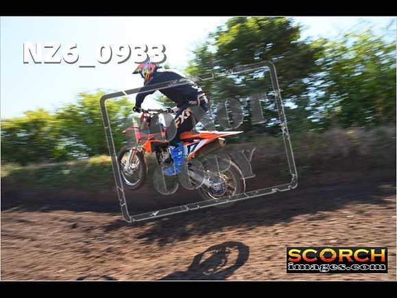 Experts-089