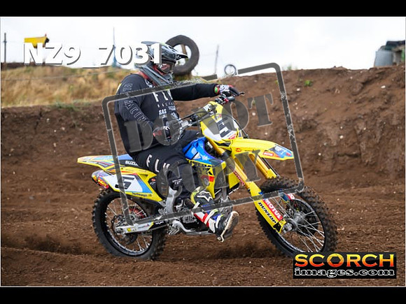 Green-Over 40-023