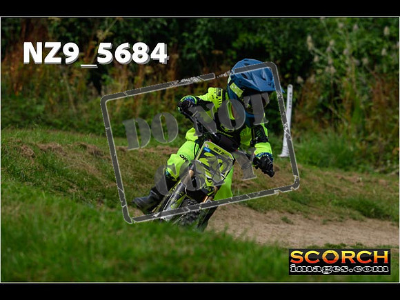 PeeWee Track-065