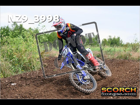 Experts-105