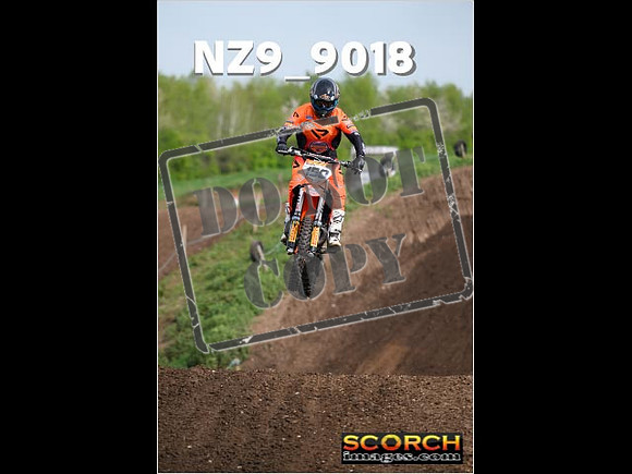 Experts-071