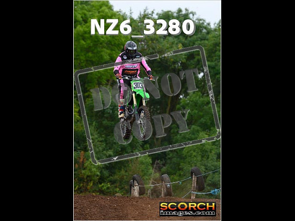 Experts-059