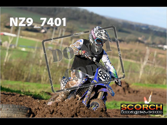 Experts-055