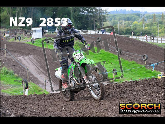 Experts-071