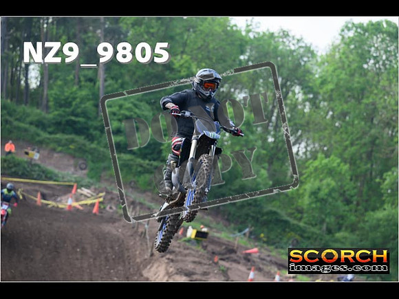 Experts-078