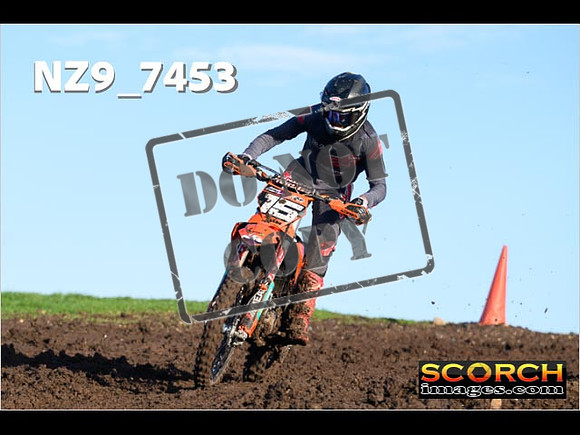 Experts-107