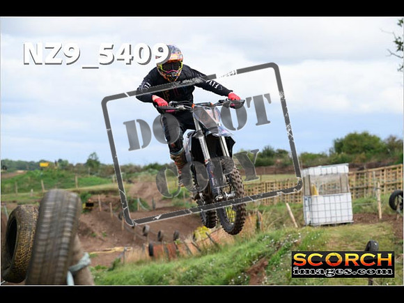Experts-185