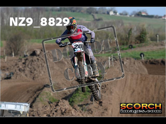 Thur20Mar-043