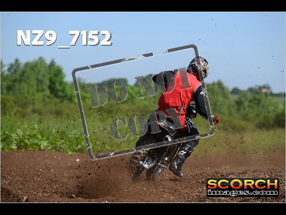 Experts-122