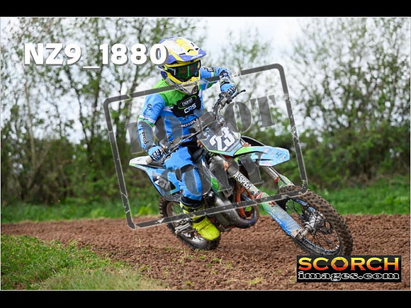 85's-061