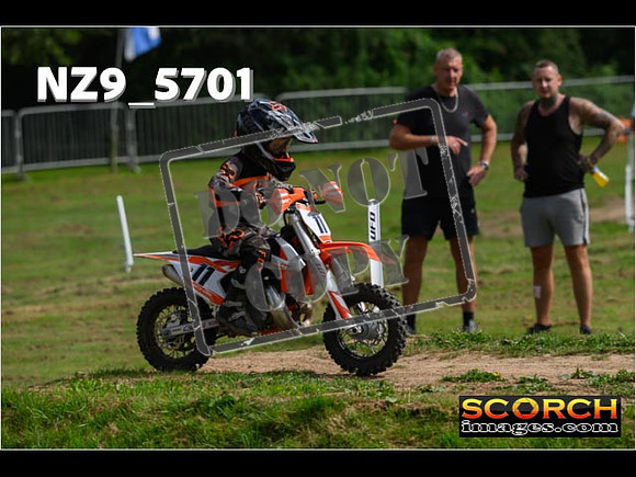 PeeWee Track-082
