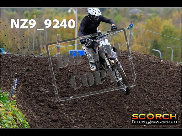Experts-047