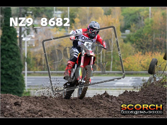 Thur31Oct-028