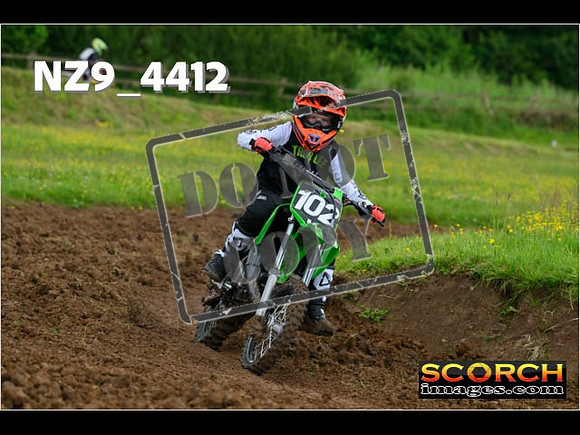 Auto 65'S-078