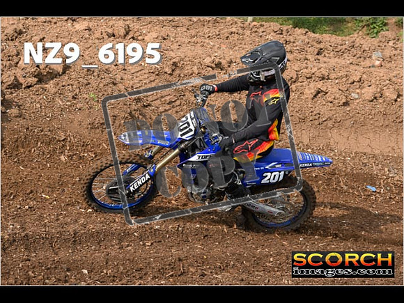 Experts-108