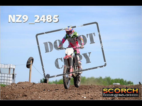 Fri09May-105