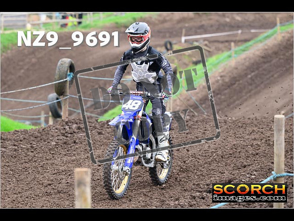 Experts-109
