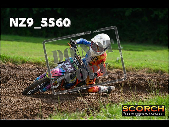 Auto 65'S-027